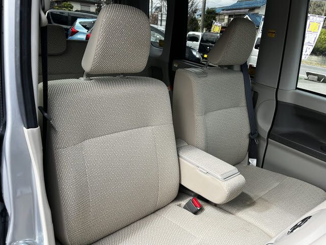 DAIHATSU TANTO 2017 Image 31