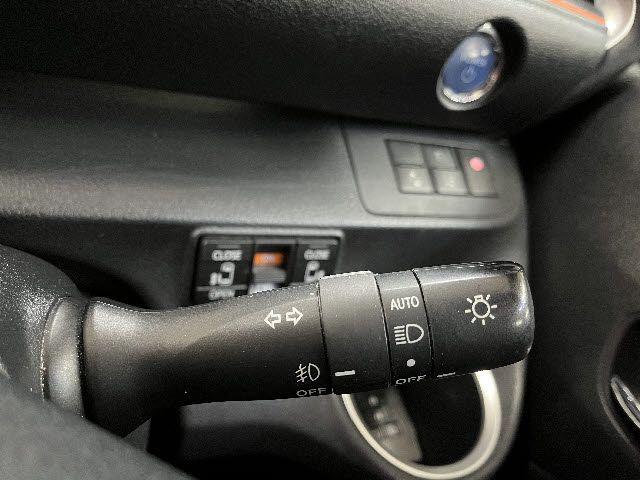 TOYOTA SIENTA HYBRID 2016 Image 31