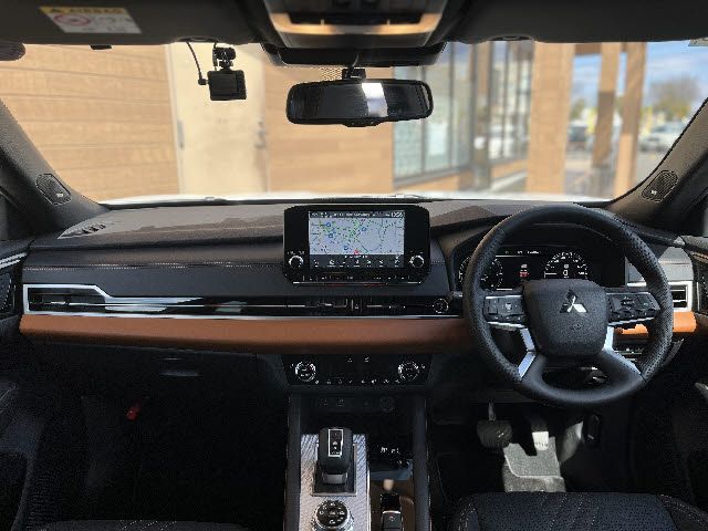 MITSUBISHI OUTLANDER PHEV 2022 Image 31