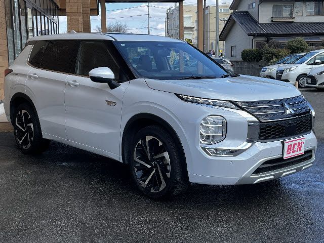 MITSUBISHI OUTLANDER PHEV 2022 Image 31