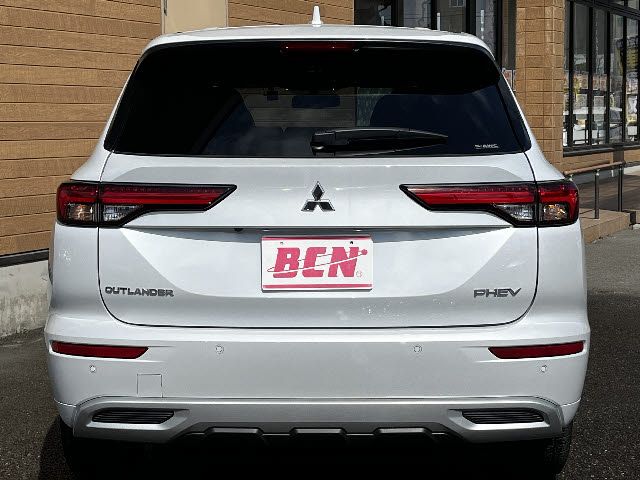 MITSUBISHI OUTLANDER PHEV 2022 Image 31