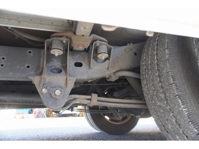 HINO LIESSE2 2016 Image 31