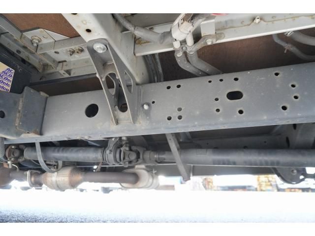 HINO LIESSE2 2016 Image 31