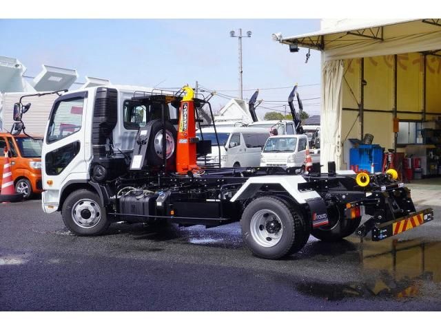 MITSUBISHI FUSOU FIGHTER 2025 Image 31