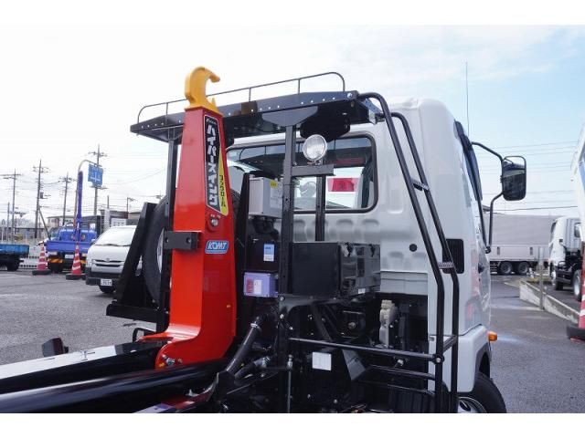 MITSUBISHI FUSOU FIGHTER 2025 Image 31