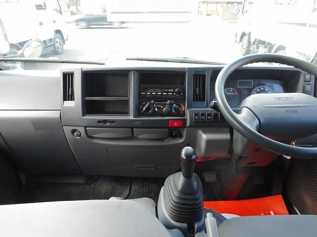 ISUZU ELF 2013 Image 31