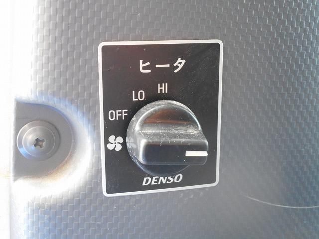 ISUZU ELF 2013 Image 31