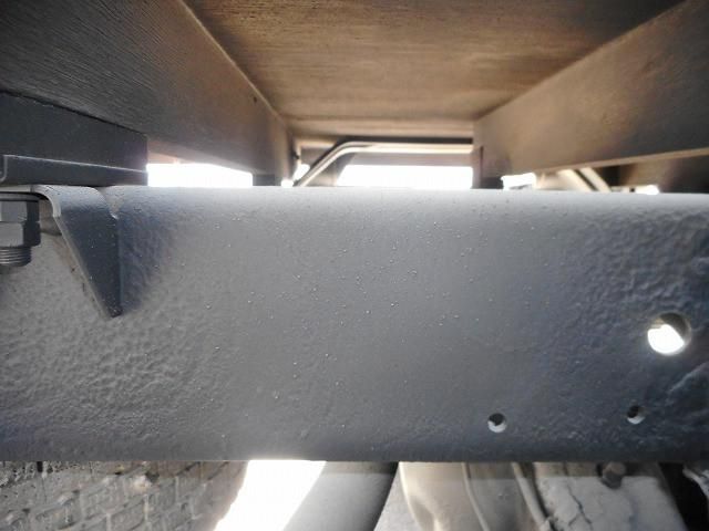 ISUZU ELF 2013 Image 31