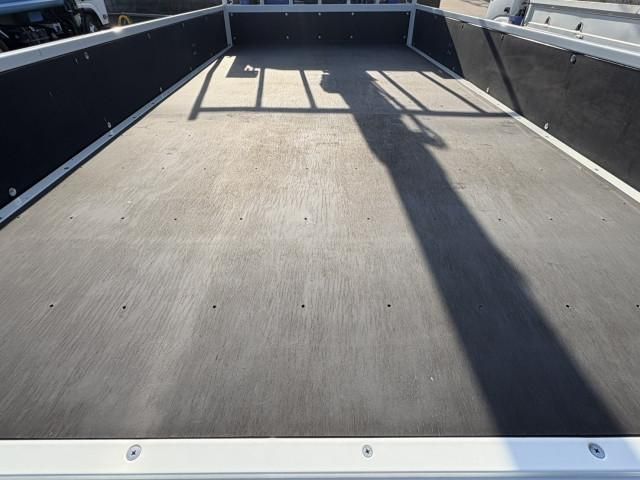 MITSUBISHI CANTER 2025 Image 31