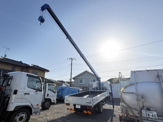 MITSUBISHI CANTER 2025 Image 31