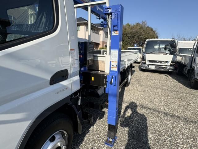 MITSUBISHI CANTER 2025 Image 31