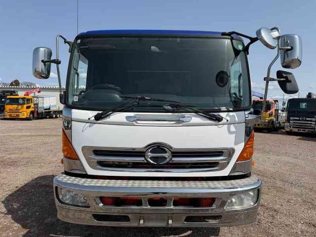 NISSAN DIESEL QUON 2010 Image 31