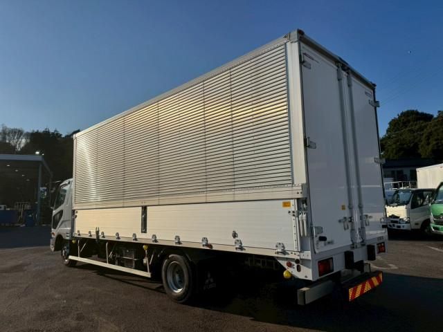 MITSUBISHI FUSOU FIGHTER 2017 Image 31