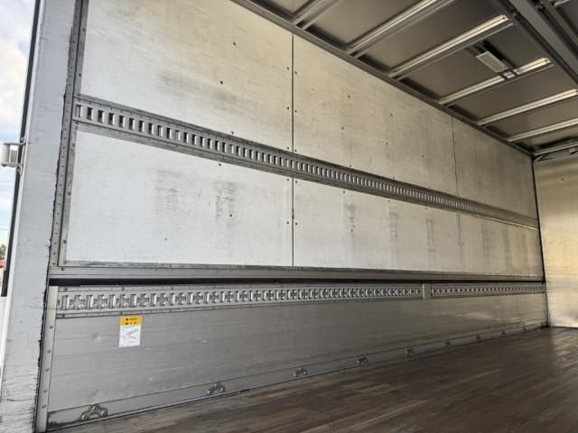 MITSUBISHI FUSOU FIGHTER 2017 Image 31