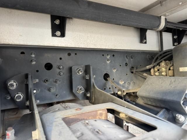 MITSUBISHI FUSOU FIGHTER 2017 Image 31