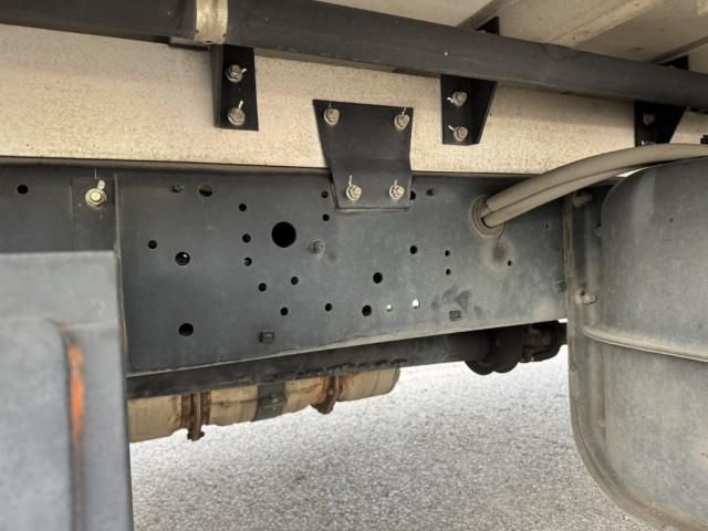 MITSUBISHI FUSOU FIGHTER 2017 Image 31