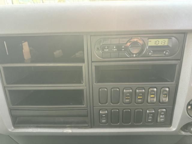 MITSUBISHI FUSOU FIGHTER 2017 Image 31