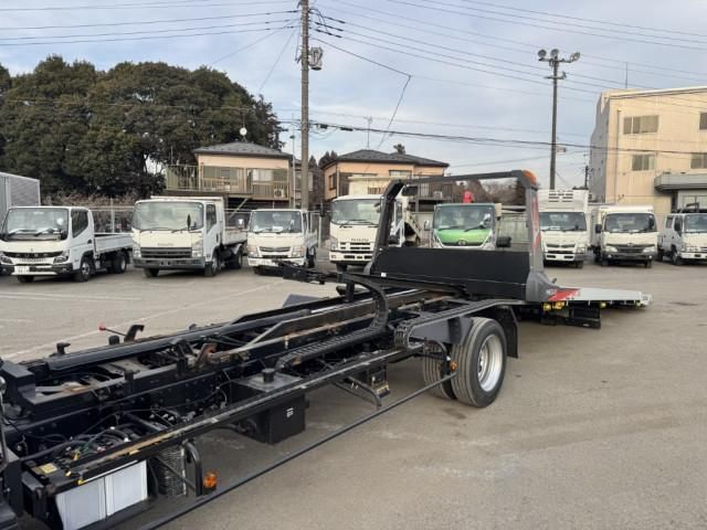 MITSUBISHI CANTER 2020 Image 31