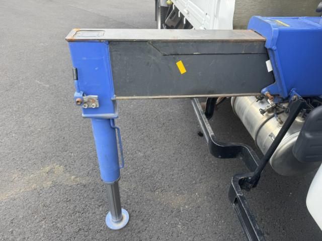 MITSUBISHI FUSOU FIGHTER 2019 Image 31