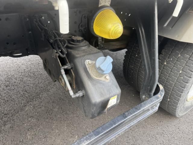 MITSUBISHI FUSOU FIGHTER 2019 Image 31