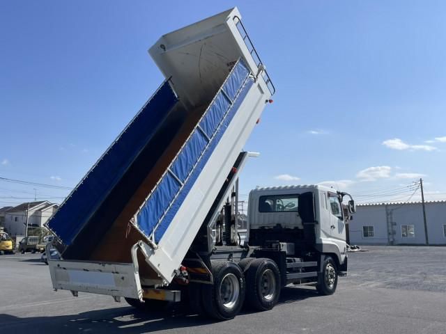 MITSUBISHI FUSOU SUPER GREAT 2014 Image 31