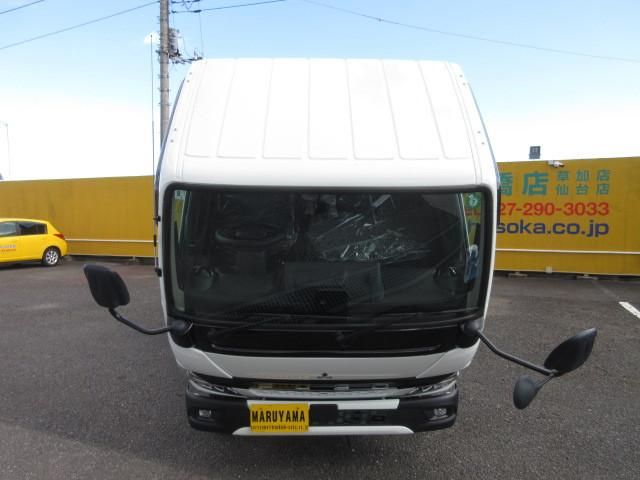MITSUBISHI CANTER 2025 Image 31