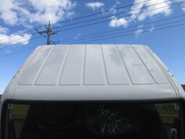 MITSUBISHI CANTER 2025 Image 31