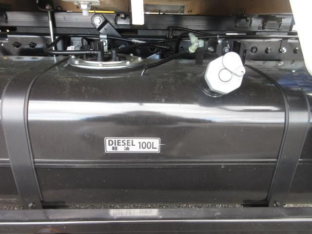 MITSUBISHI CANTER 2025 Image 31