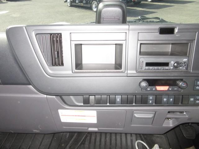 ISUZU FORWARD 2025 Image 31