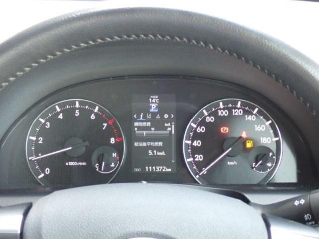 TOYOTA PREMIO 4WD 2019 Image 31