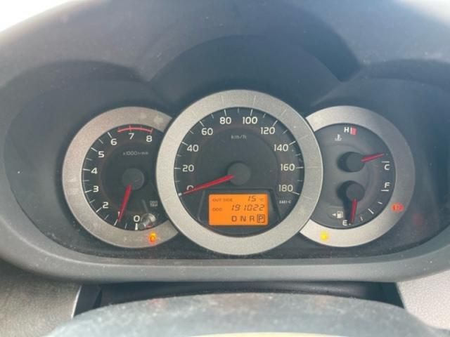 TOYOTA RAV4 4WD 2015 Image 31