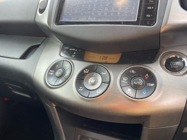 TOYOTA RAV4 4WD 2015 Image 31