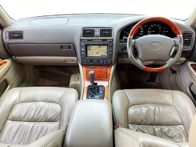 TOYOTA CELSIOR 1999 Image 31