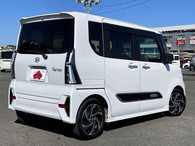 DAIHATSU TANTO CUSTOM 2021 Image 31