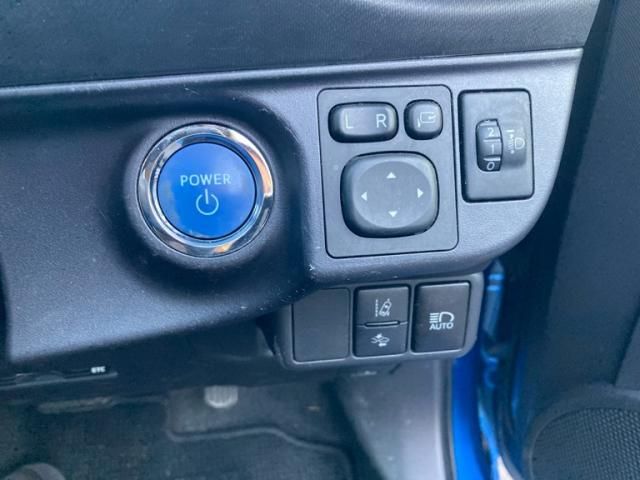 TOYOTA AQUA 2016 Image 31