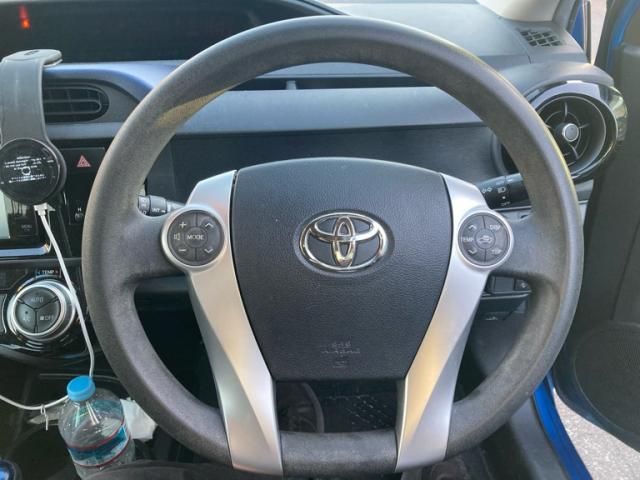 TOYOTA AQUA 2016 Image 31