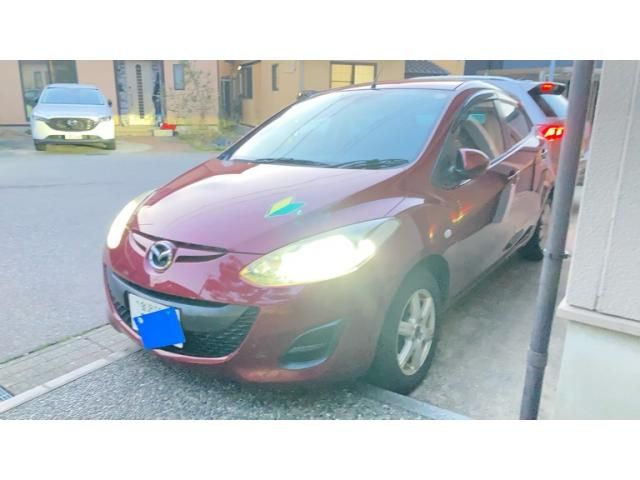 MAZDA DEMIO 2013 Image 31