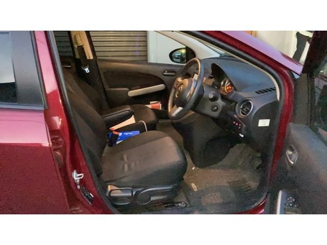 MAZDA DEMIO 2013 Image 31