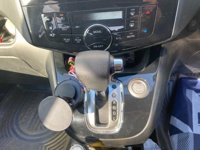 NISSAN SERENA  S-HYBRID 2013 Image 31