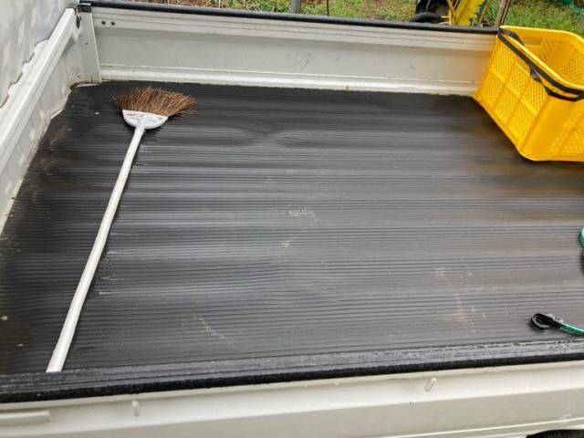 SUZUKI CARRY TRUCK 4WD 2004 Image 31