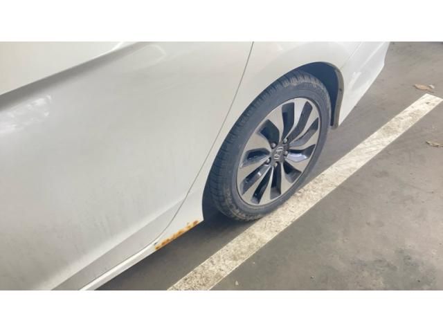 HONDA ACCORD HYBRID 2015 Image 31