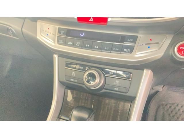 HONDA ACCORD HYBRID 2015 Image 31