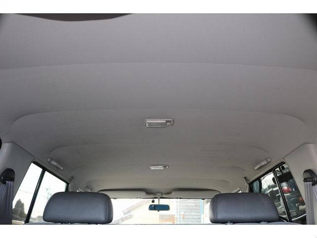 TOYOTA LANDCRUISER VAN 2001 Image 31