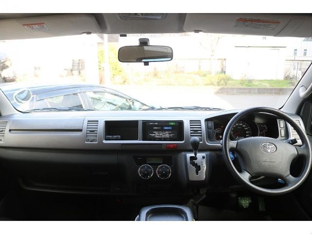 TOYOTA HIACE WAGON 2013 Image 31