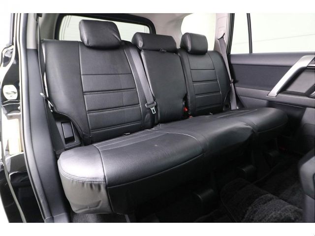 TOYOTA LANDCRUISER PRADO 2023 Image 31