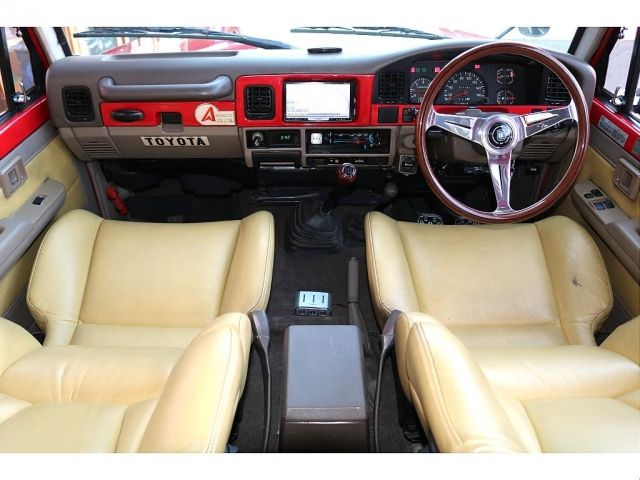 TOYOTA LANDCRUISER VAN 1997 Image 31