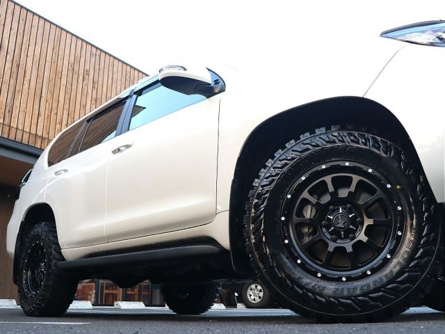 TOYOTA LANDCRUISER PRADO 2022 Image 31