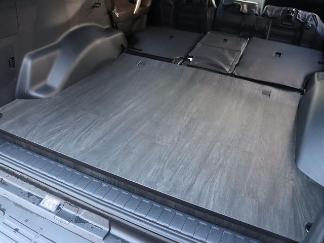 TOYOTA LANDCRUISER PRADO 2022 Image 31