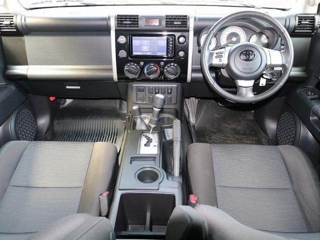 TOYOTA FJ CRUISER 4WD 2017 Image 31