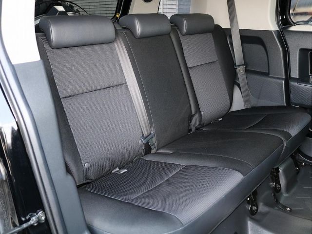 TOYOTA FJ CRUISER 4WD 2017 Image 31